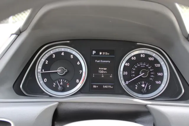 2023 Hyundai Sonata - KMHL64JA6PA279237 - Image #6