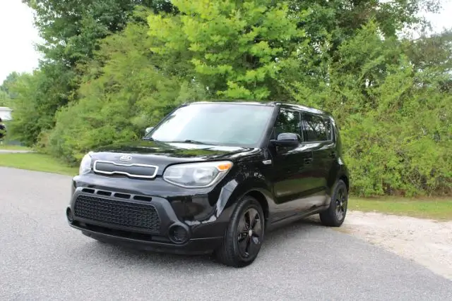 2016 Kia Soul 1.6L Base 5-Door's photo